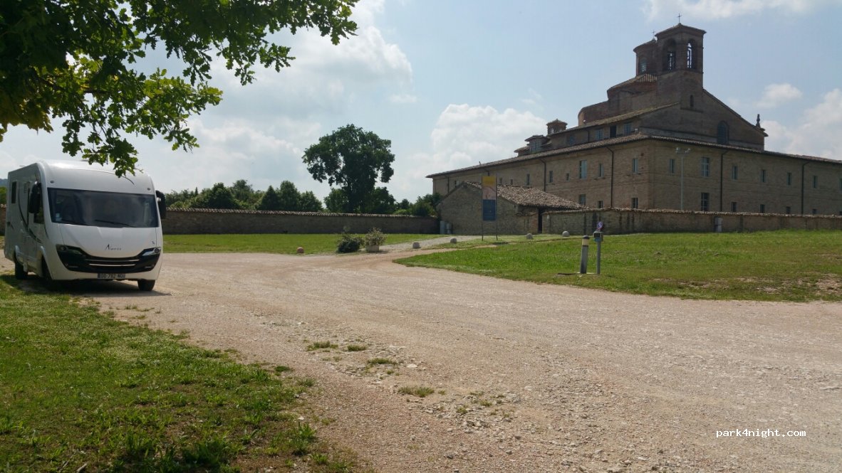 (61049) Urbania - Località Porta Parco — foto