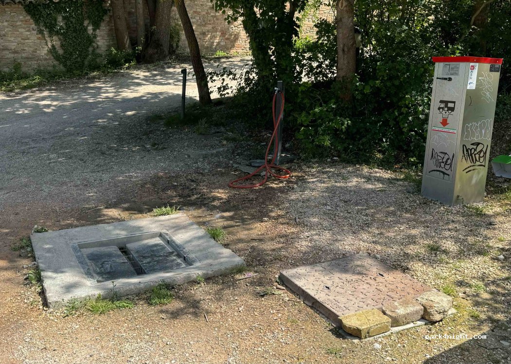(61049) Urbania - Località Porta Parco — foto 3