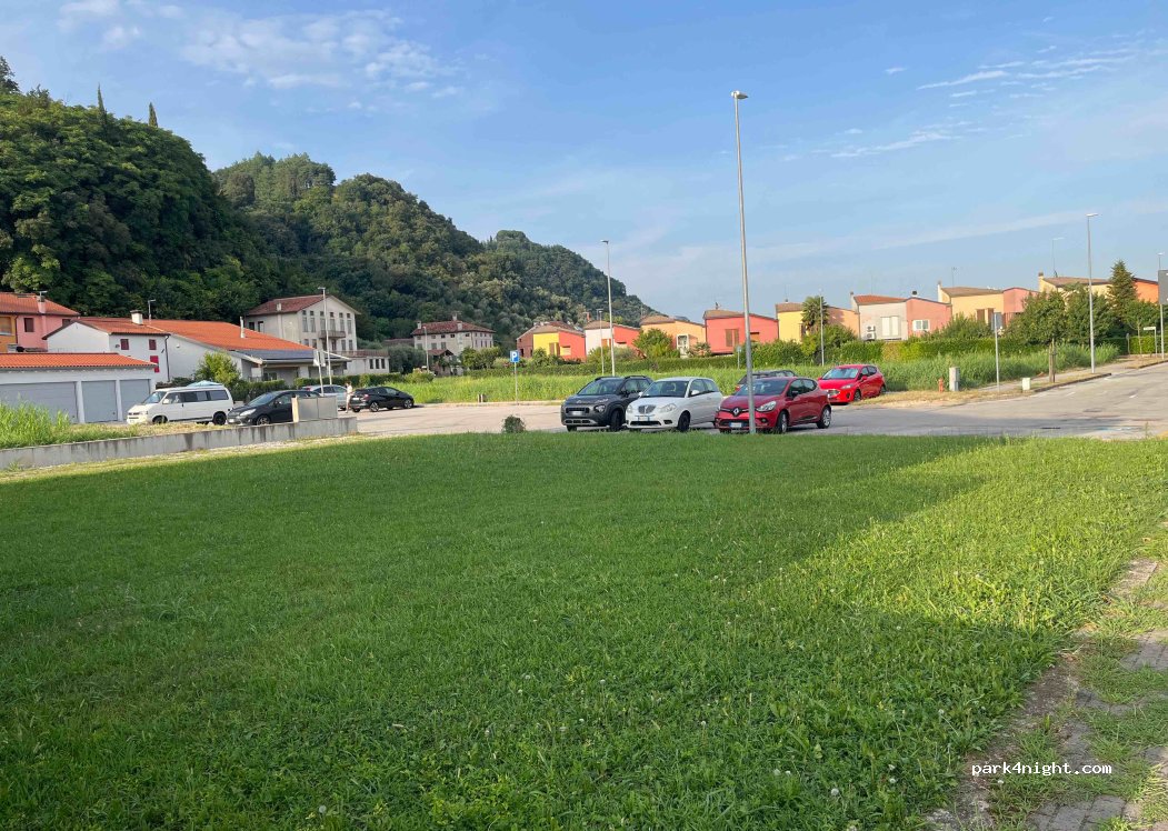 (36063) Marostica - 23 Via G. Ghirardelli — foto