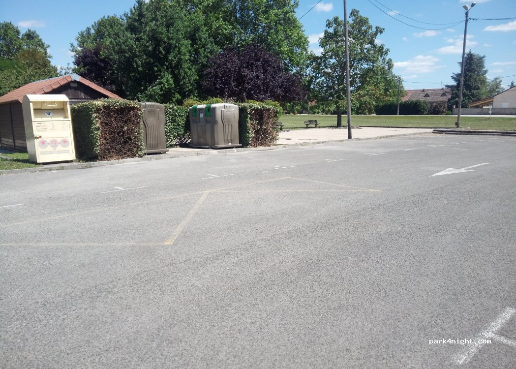 (39120) Chemin - Rte de Moussieres — foto