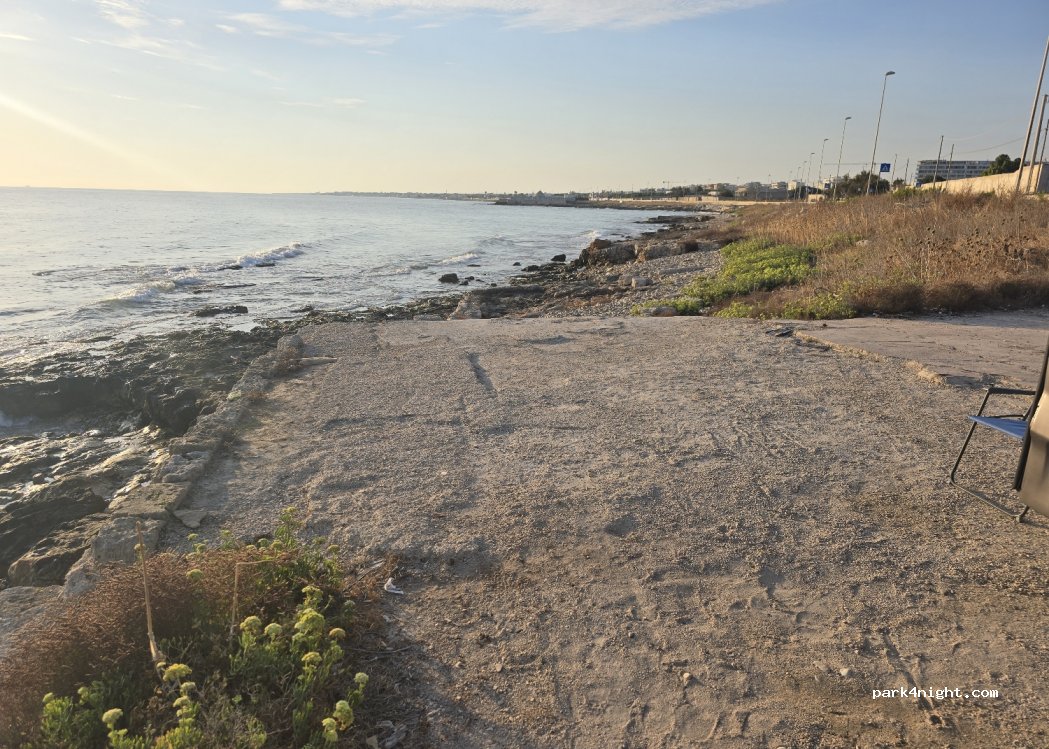 (70126) Bari - 23 Via Giovanni Di Cagno Abbrescia — foto