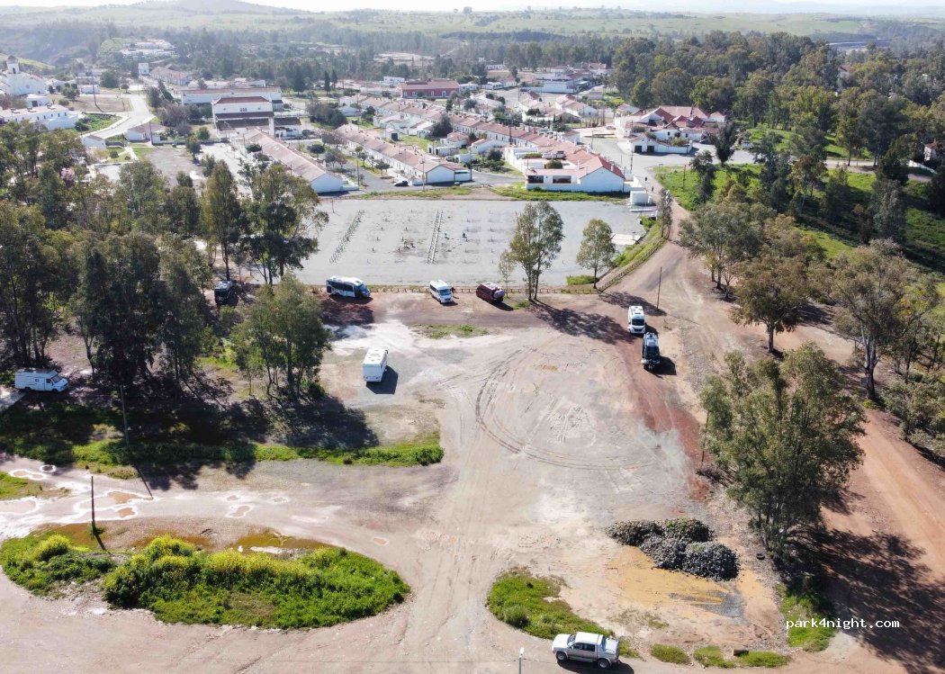 Área Serviços Autocaravanas Mina de São Domingos — foto