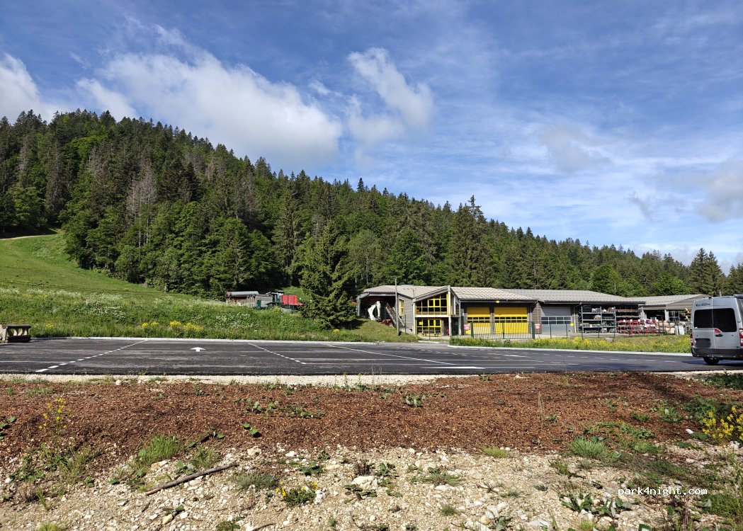 (39220) Prémanon - 200 Route des Tremplins — foto 3