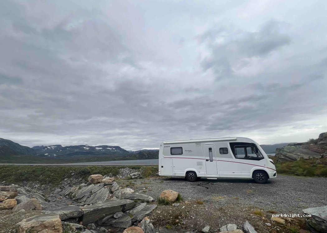 (2985) Tyinkrysset - 8661 Tyinvegen — foto
