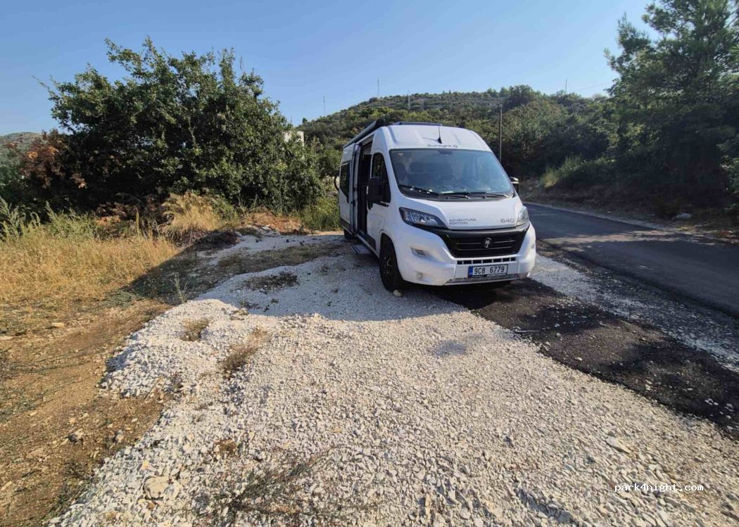 (20235) Orašac - 21 Čerjan — foto