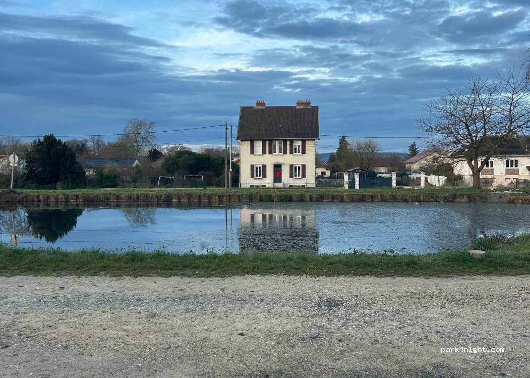 (55320) Dieue-sur-Meuse - 2 Rue des Lilas — foto 5