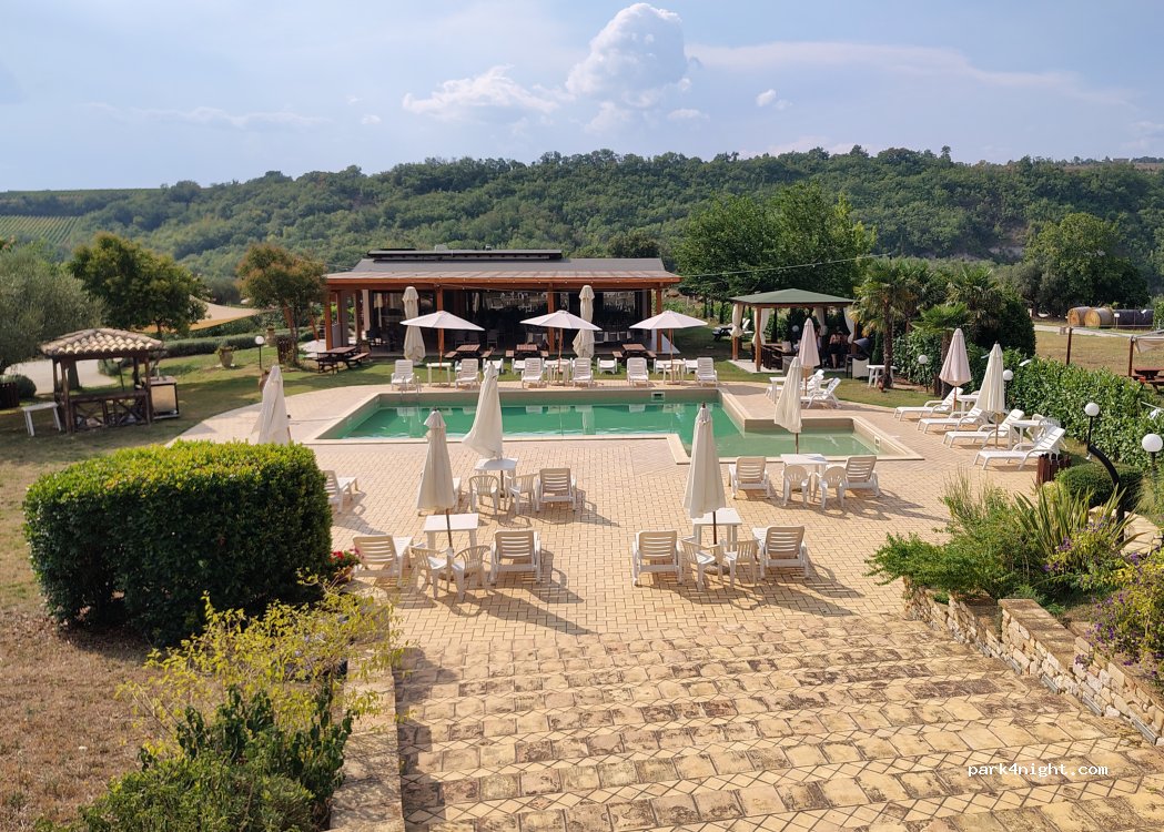 Fattoria Riccitelli Valle Nora — foto 3
