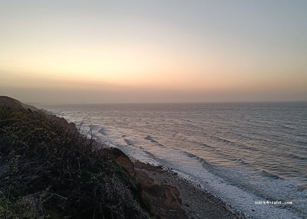 (14117) Manvieux - Sentier du Littoral — foto 2