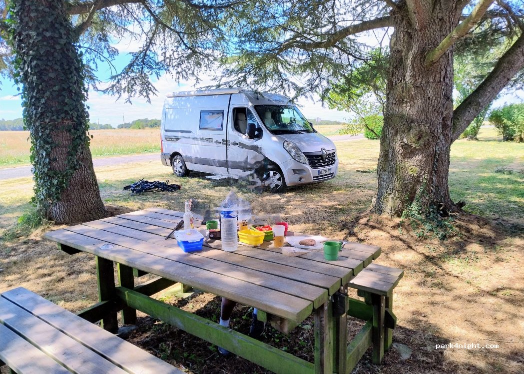 (36150) Luçay-le-Libre - D2 — foto