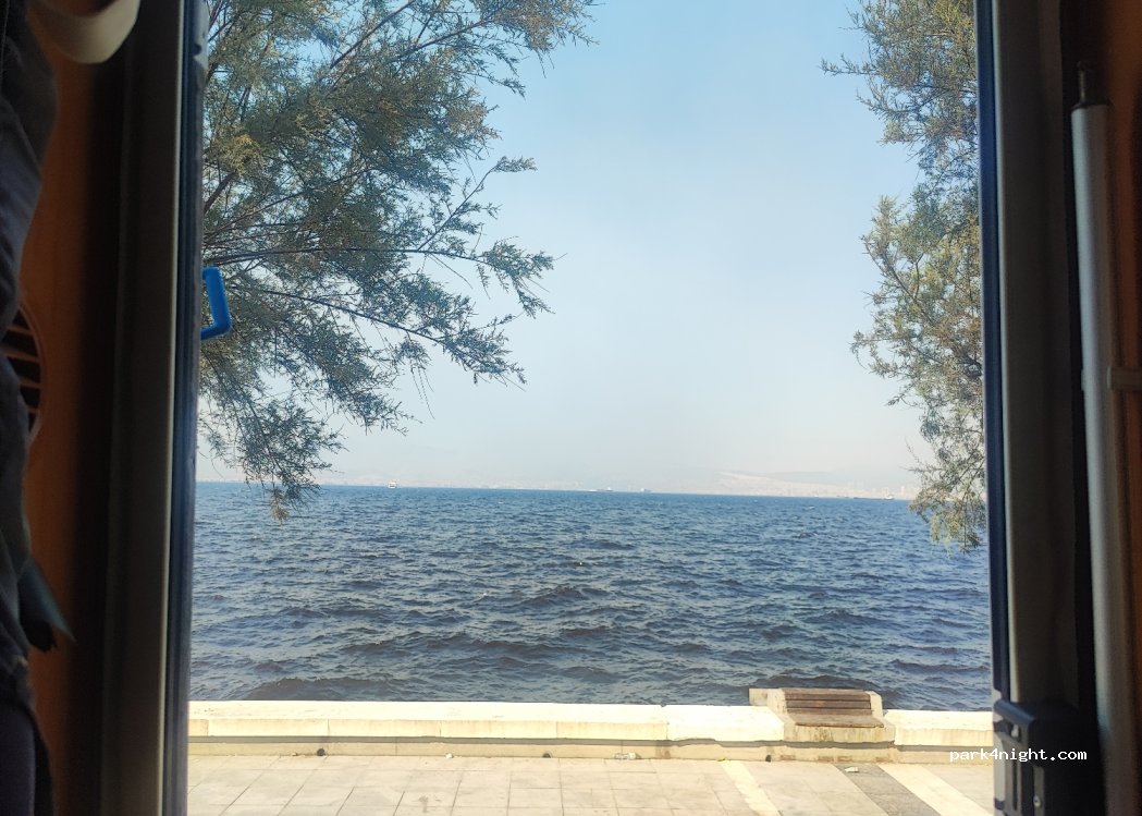 (35290) Balçova - 12 Ş. B. Ali Resmi Tufan Caddesi — foto 2