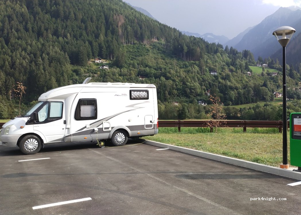 Area camper Vezza d'Oglio — foto 4