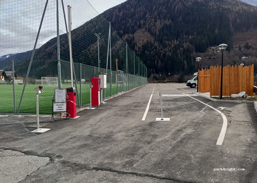 Area camper Vezza d'Oglio — foto 5