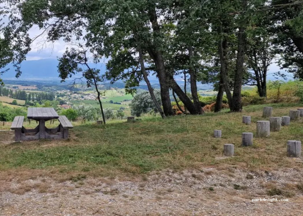 (26750) Geyssans - Le Château Ouest — foto 3