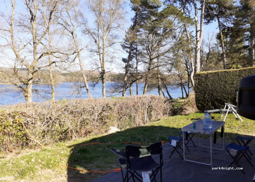 Camping et Chalets Plage des Settons — foto 3