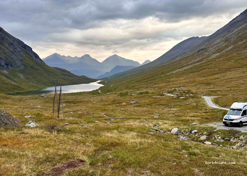 (6320) Isfjorden - Unnamed Road — foto 3