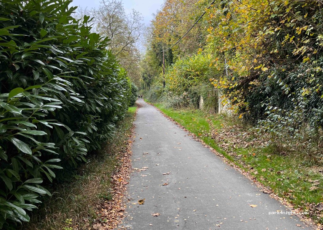 (77000) La Rochette - 55 Chemin de Halage — foto
