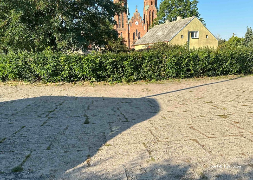 (13-111) Janowiec Kościelny - Unnamed Road — foto