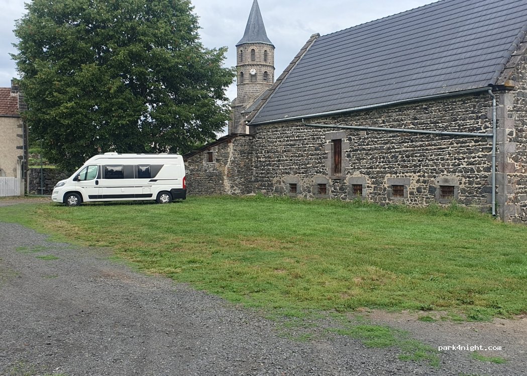 (63210) Olby - 22 Passage du Fournil — foto