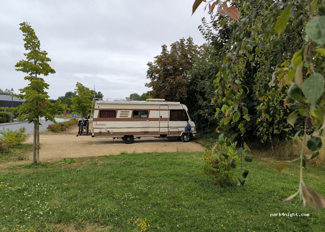 (36290) Azay-le-Ferron - 6 Rue des Places — foto 2