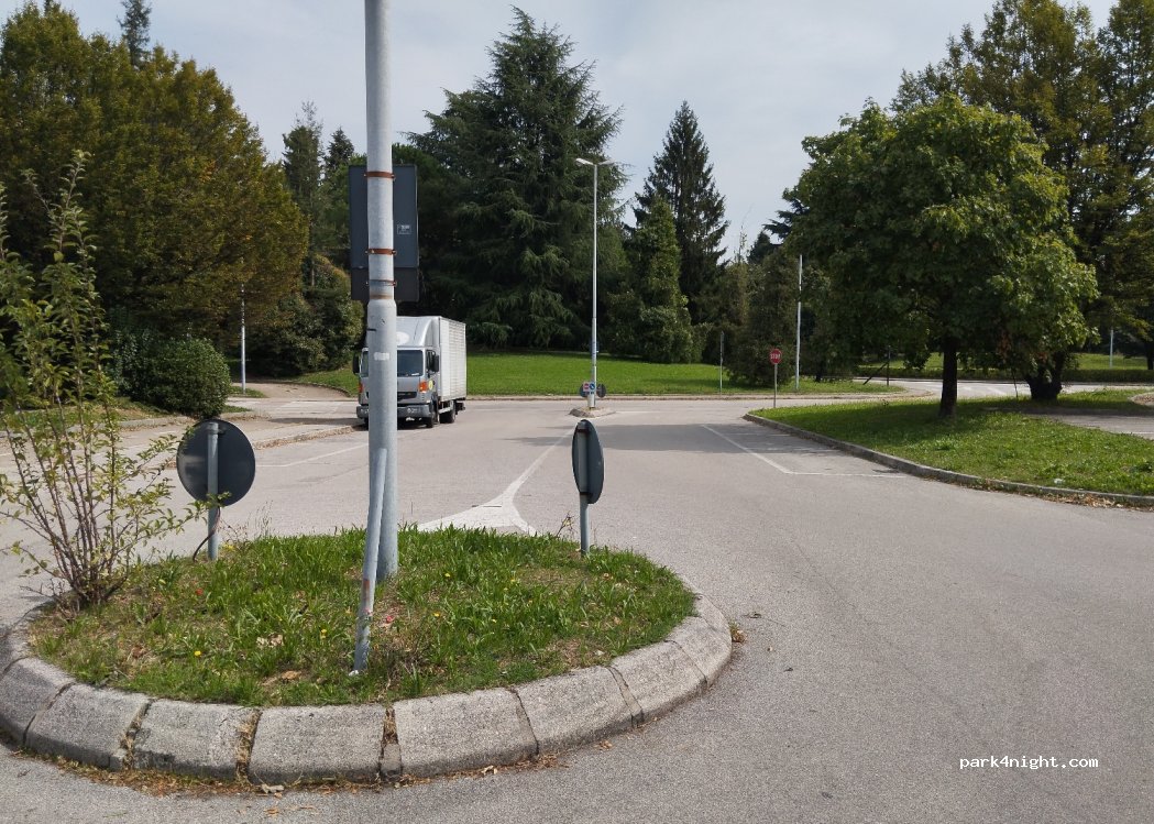 (36015) Schio - Unnamed Road — foto 5