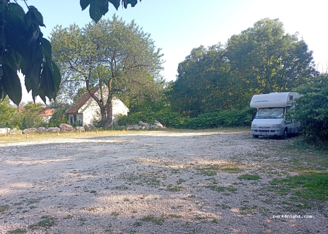 (507025) Bran - 359 Strada Valea Porţii — foto