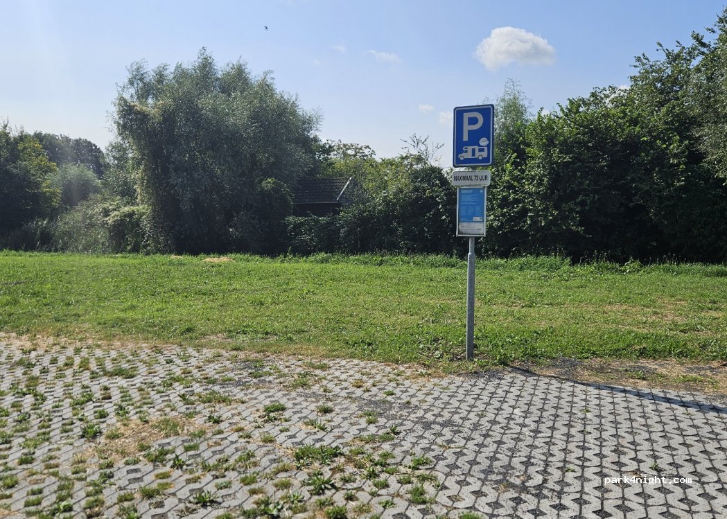 (4568 PT) Nieuw Namen - 24 Koninginnestraat — foto