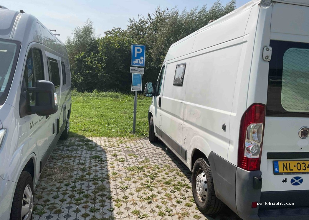 (4568 PT) Nieuw Namen - 24 Koninginnestraat — foto 3