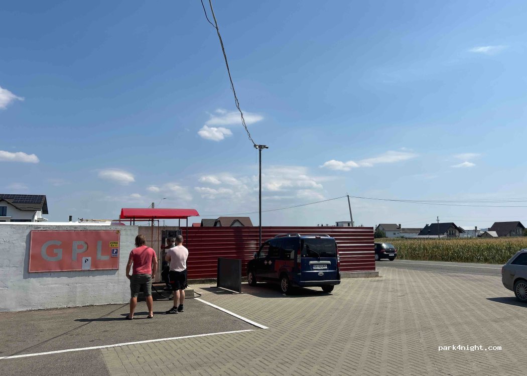 (727345) Marginea - 52 Strada Mihai Eminescu — foto 2
