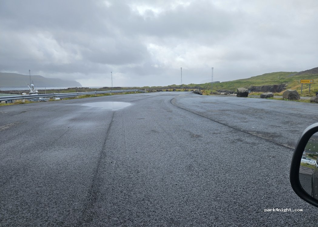 (210) Sandur - 2 Nípuvegur — foto