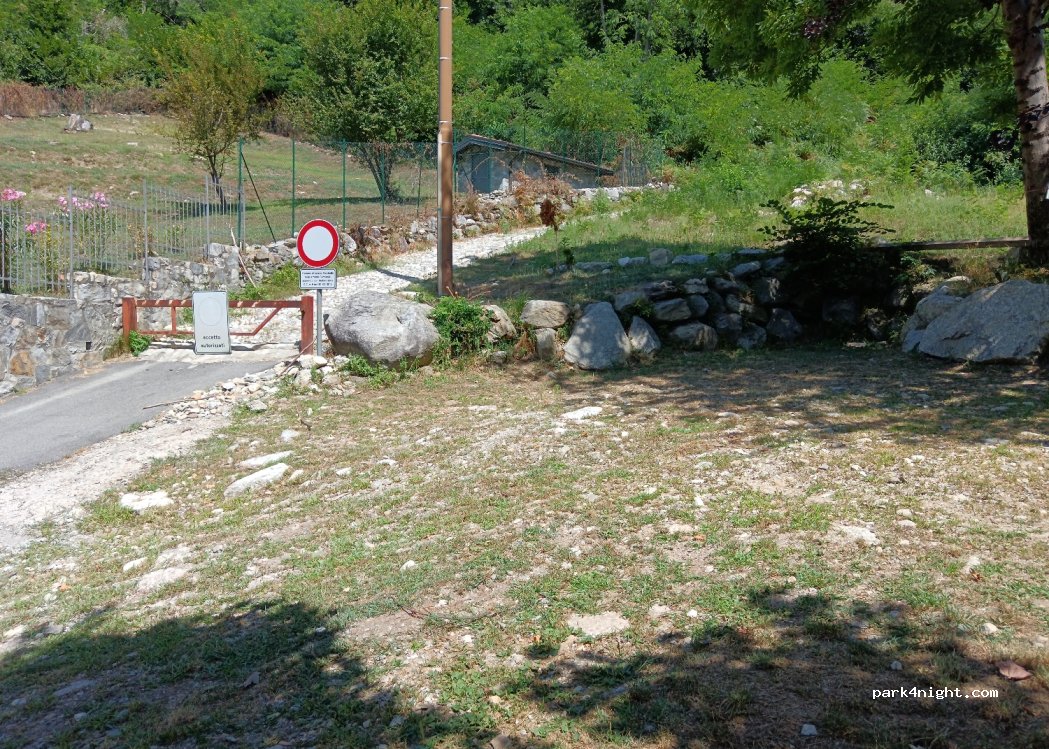 (21014) Laveno-Mombello - 19 Via Vararo — foto 2