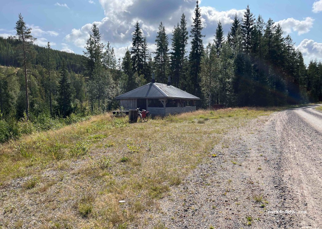 (680 61) Bograngen - Unnamed Road — foto