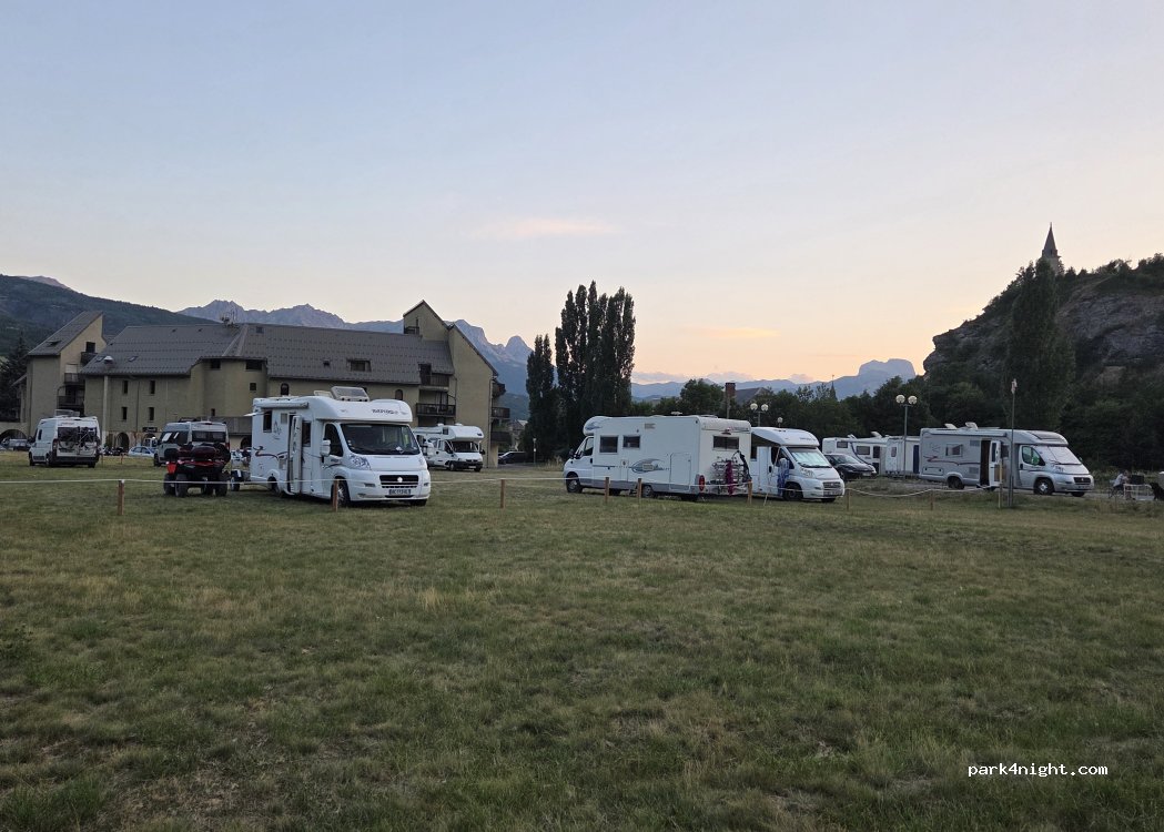 (04850) Jausiers - 95 Mazagrand — foto 2