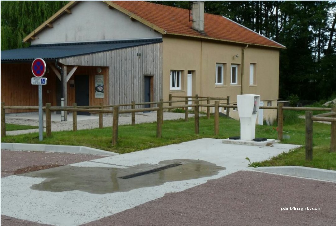 (51600) La Cheppe - 23 Rue du Camp d'Attila — foto