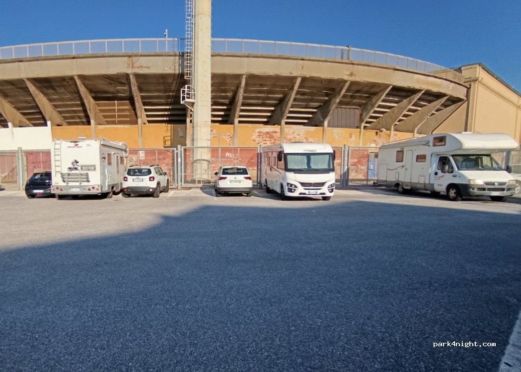 (57128) Livorno - 12 Piazzale Montello — foto 2