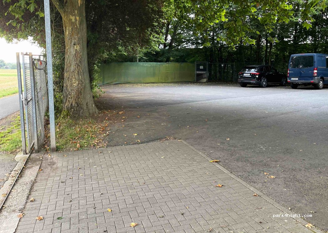 (60439) Frankfurt am Main - 98 Gerhart-Hauptmann-Ring — foto