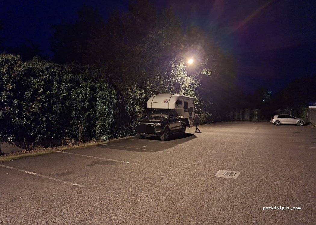 (A82 XY61) Kells - 12 Kenlis Place — foto