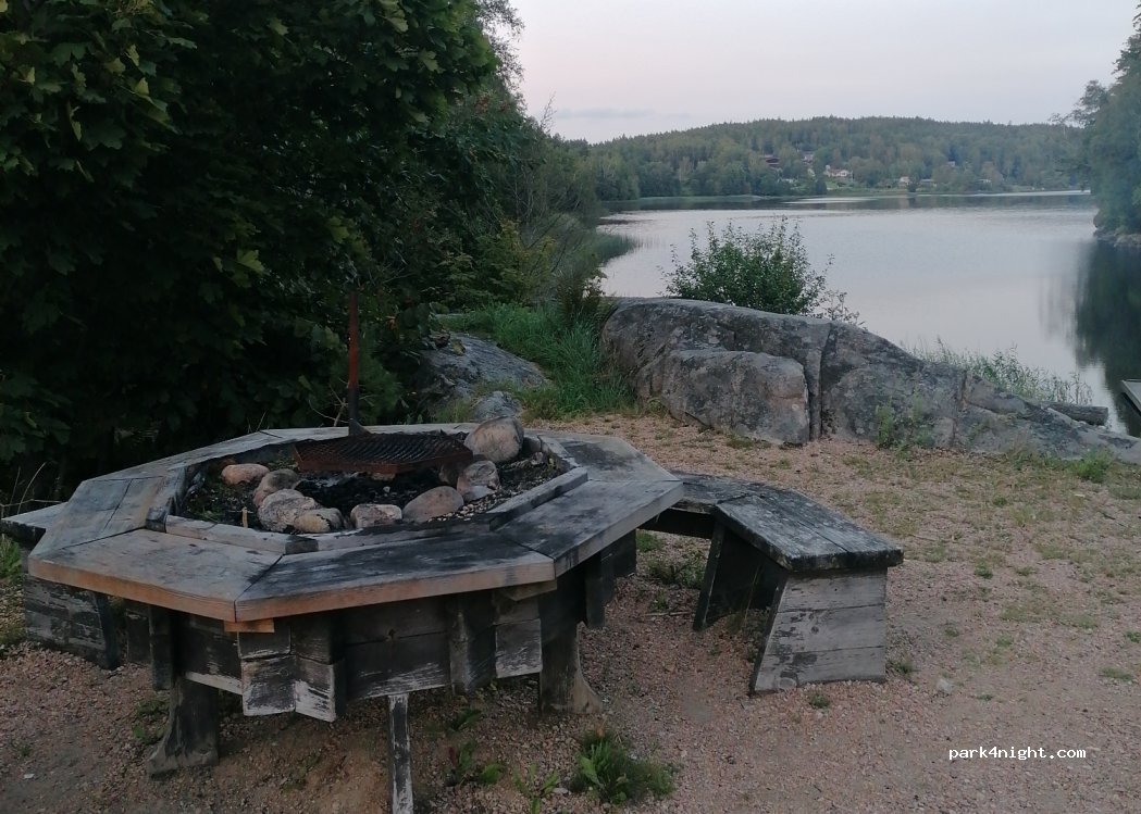 (473 94) Henån - Unnamed Road — foto