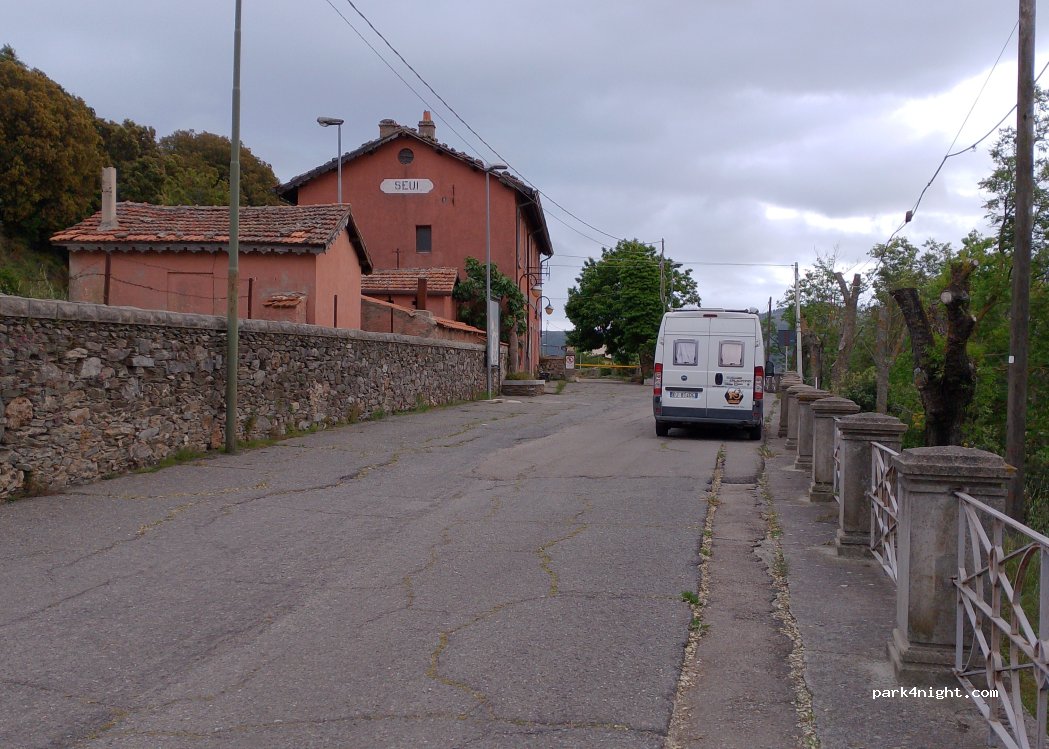 (08037) Seui - 59 Via Stazione — foto 2