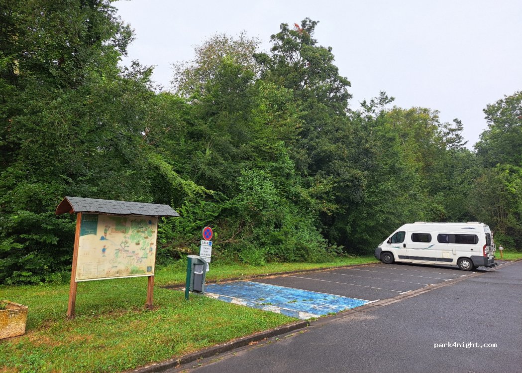 (45500) Arrabloy - 32 Rue du Château — foto