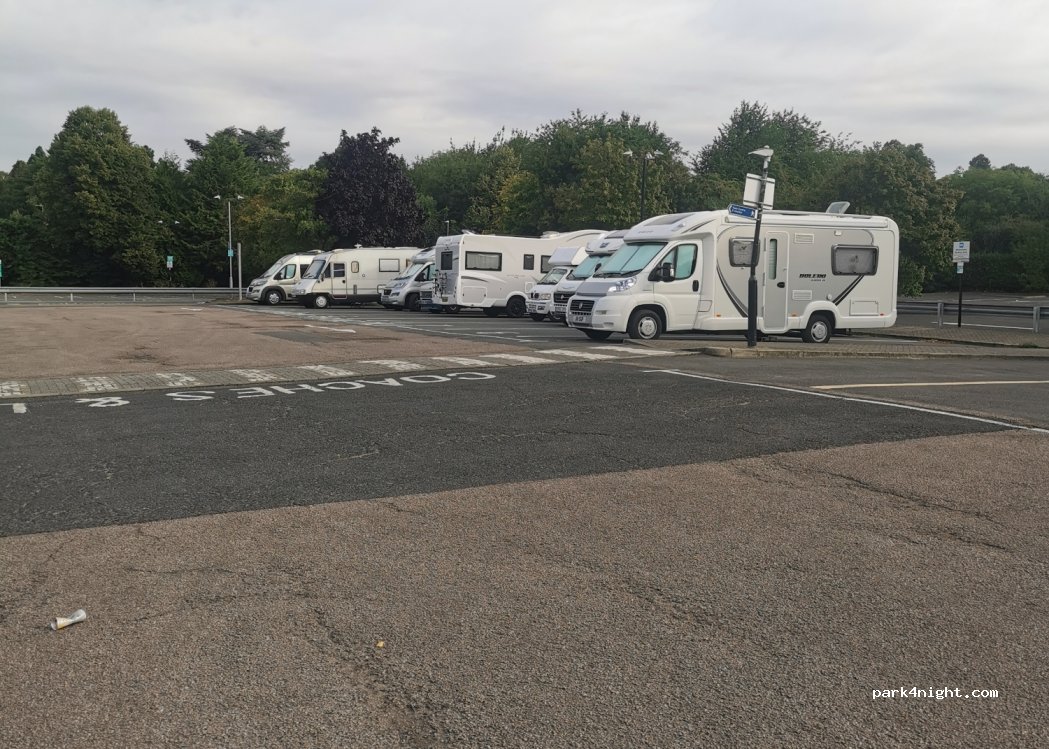 (CV37 6YX) Stratford-upon-Avon - 11 Warwick Crescent — foto 3
