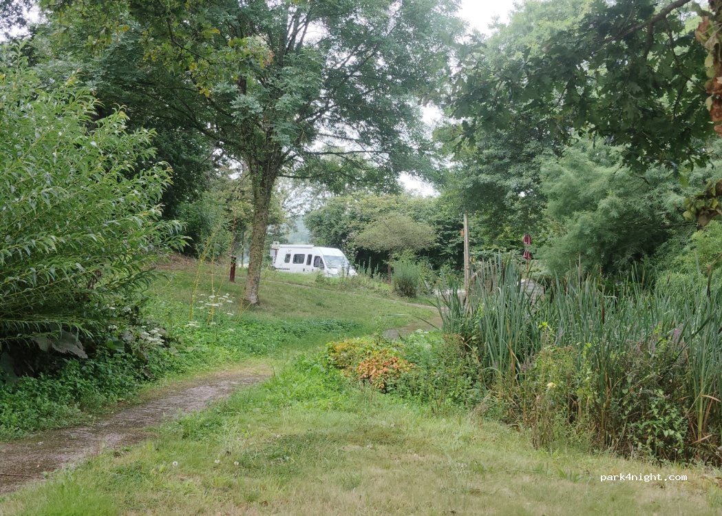 (56800) Guillac - 7 Rue du Rocher — foto