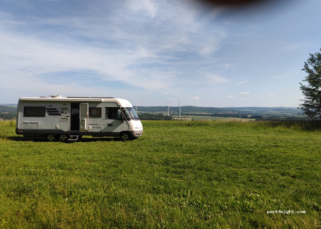 (95707) Thiersheim - Unnamed Road — foto 2