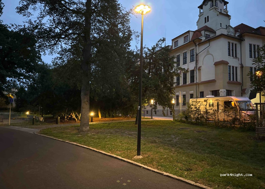 (370 01) České Budějovice - 1a U Tří lvů — foto 2
