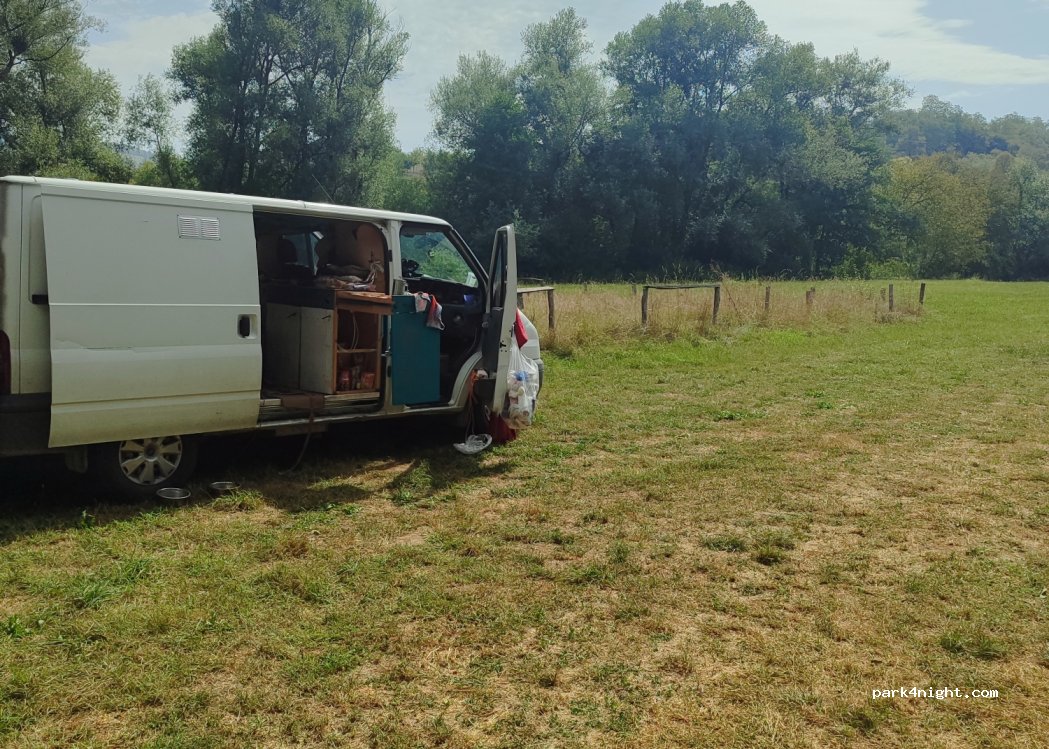 (79260) Vrhpolje - Unnamed Road — foto