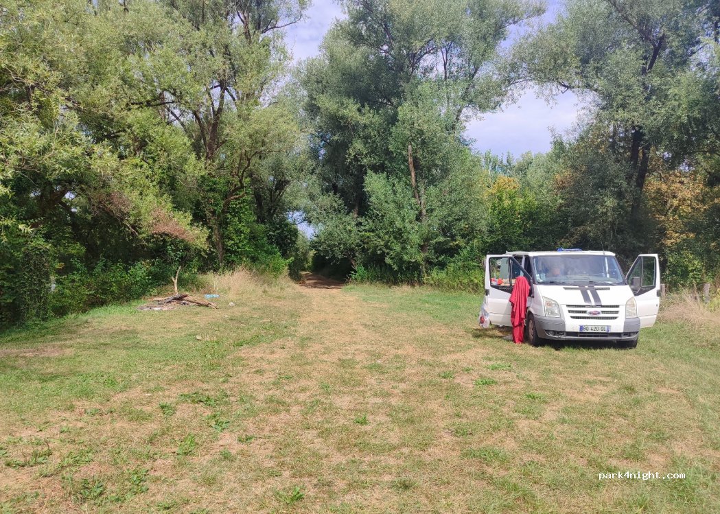 (79260) Vrhpolje - Unnamed Road — foto 3