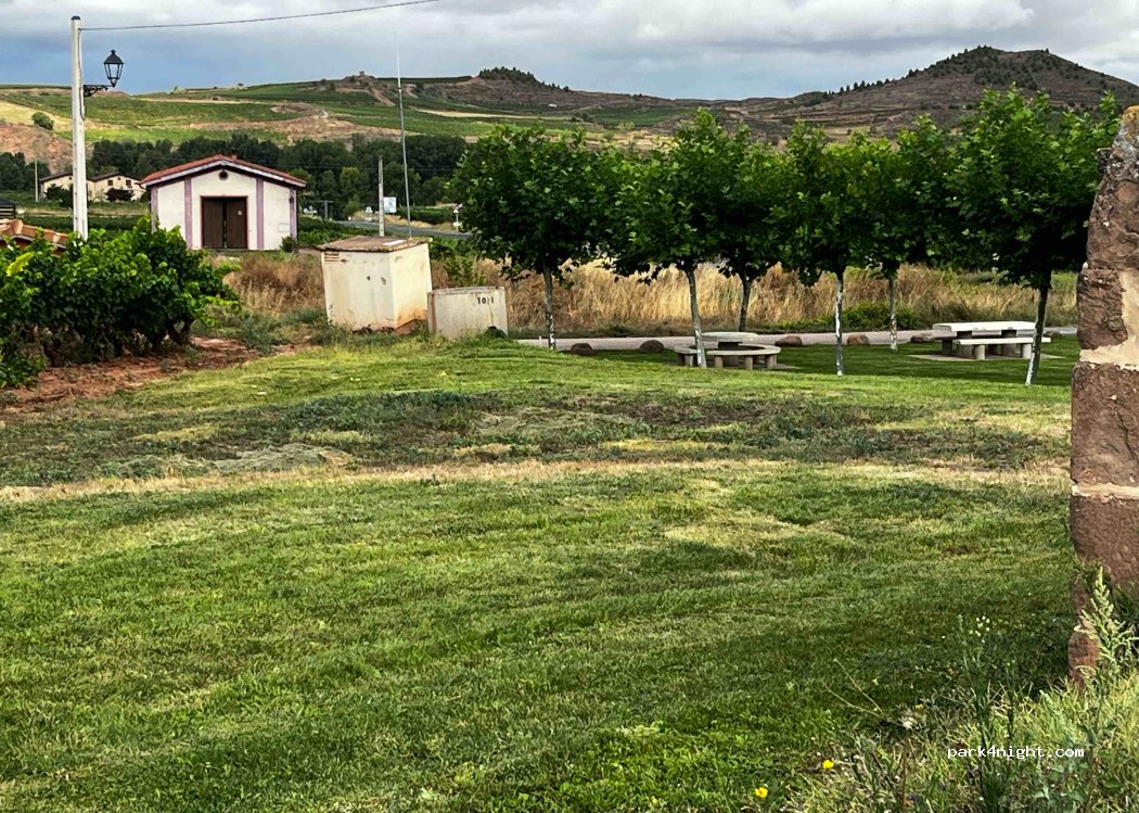 (26311) Arenzana de Abajo - 94 Calle Carrera — foto 3
