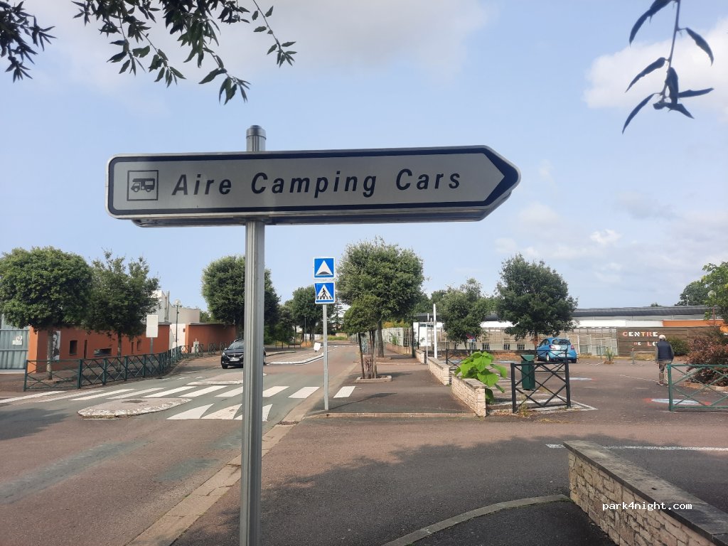 (85340) Les Sables-d'Olonne - 1 Chemin du Stade — foto 3
