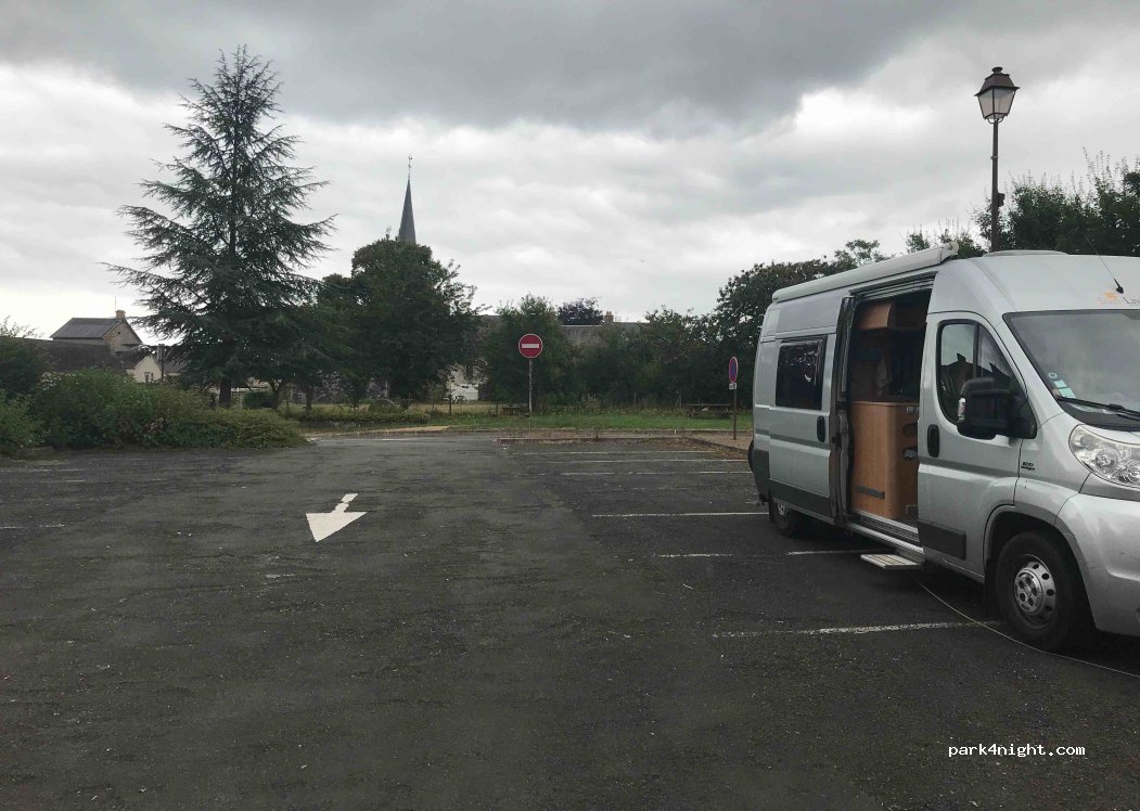 (61410) Saint-Ouen-le-Brisoult - 14 Le Bourg — foto 2