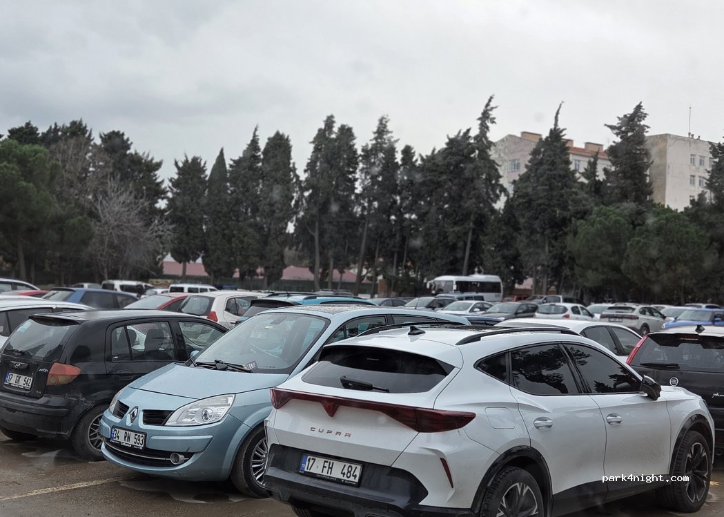 (17010)  - 11 Stadyum Caddesi — foto 3