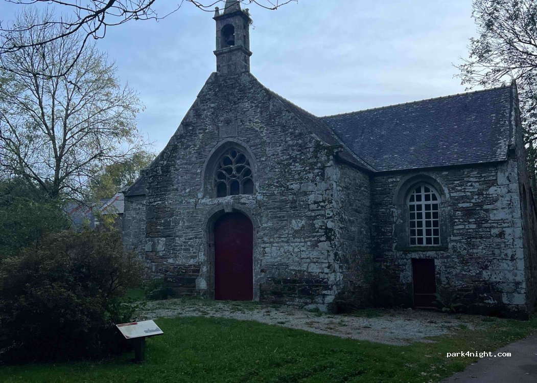 (29270) Saint-Hernin - 182 Saint-Sauveur — foto